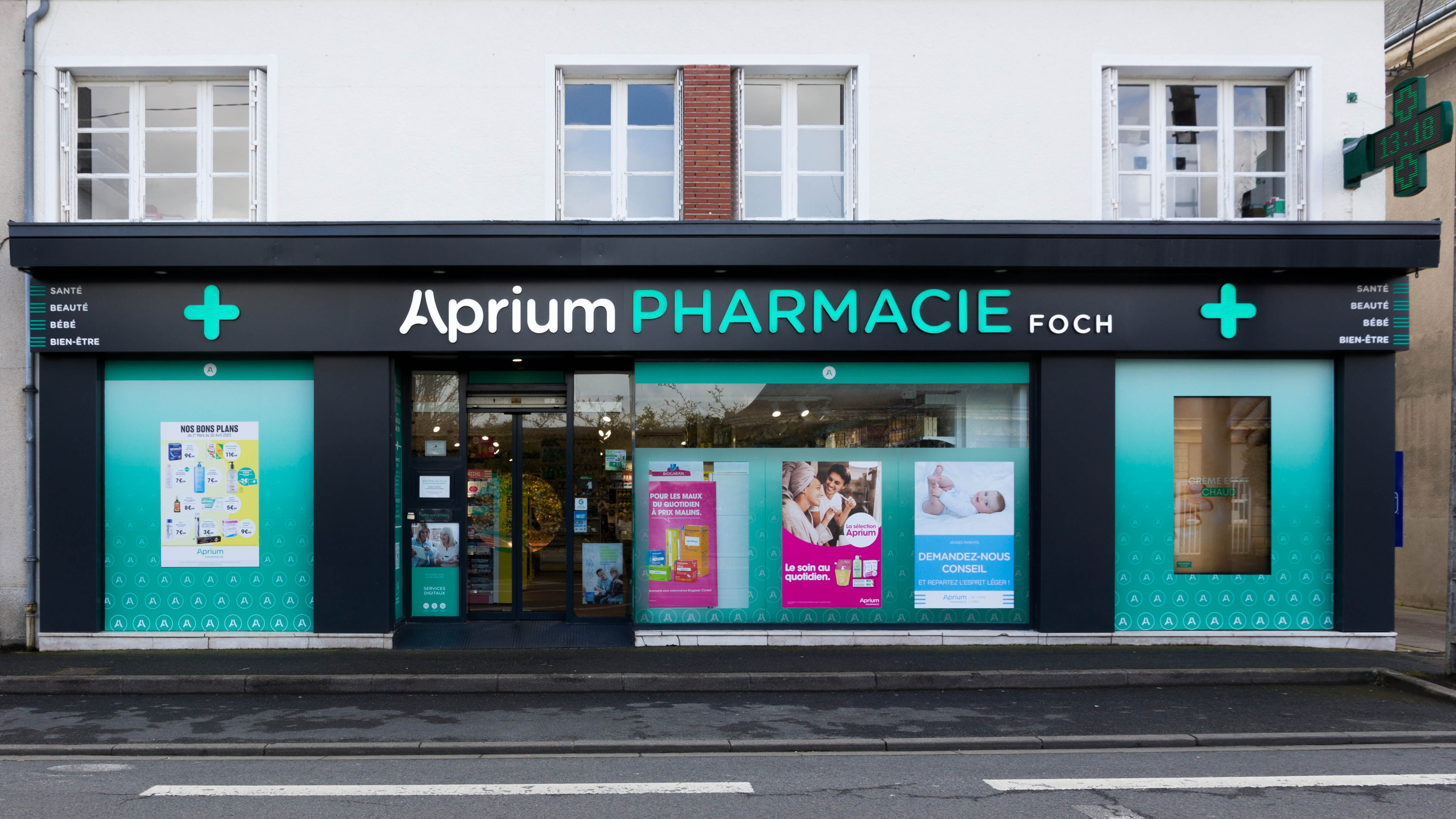 Pharmacie Centre Commercial Blois 2 - Parapharmacie Mam Coffret Naissance -  VILLEBAROU